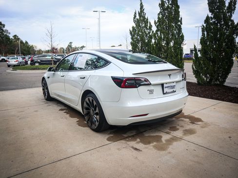 Used 2023 Tesla Model 3 Performance image 11