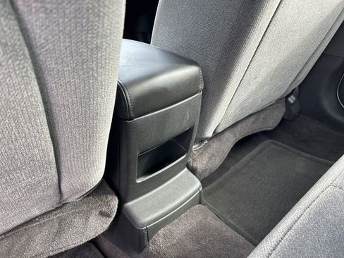 Used 2015 Chevrolet Impala LT w/ LT Sunroof Package image 27