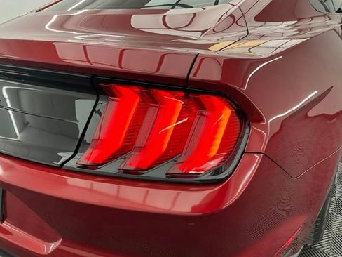 Used 2019 Ford Mustang Coupe RWD image 27