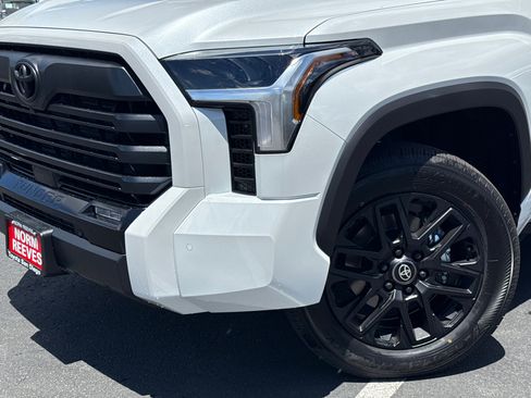 New 2026 Toyota Tundra Limited AWD/4WD image 3