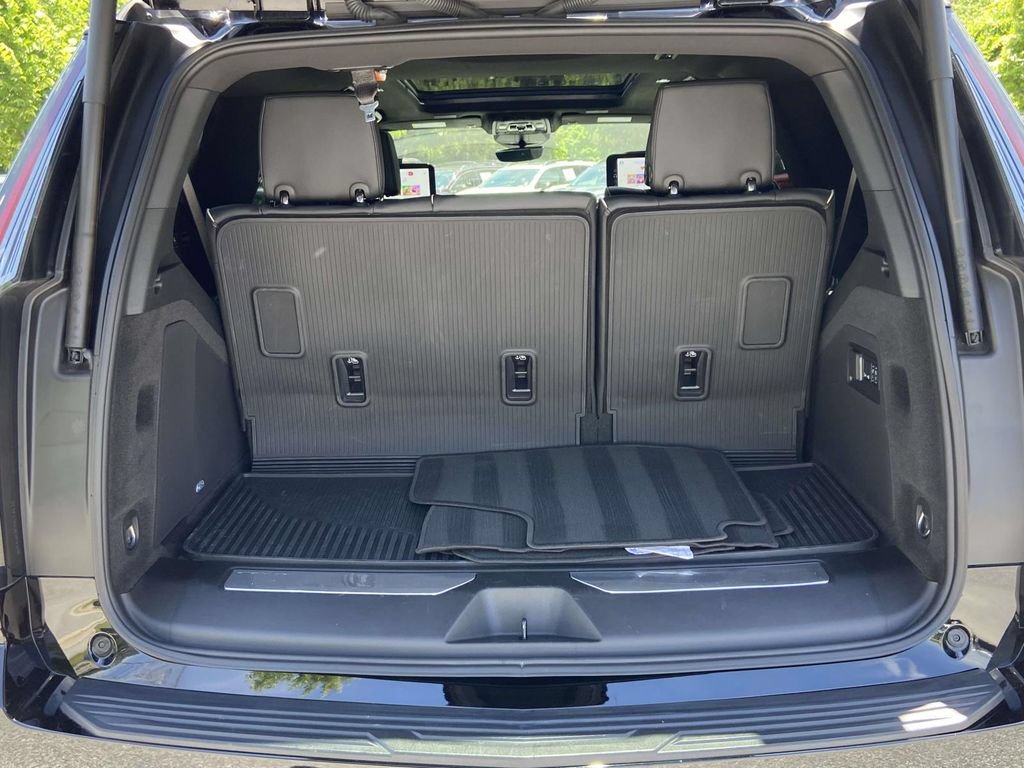 Certified 2025 Cadillac Escalade Sport AWD/4WD image 10