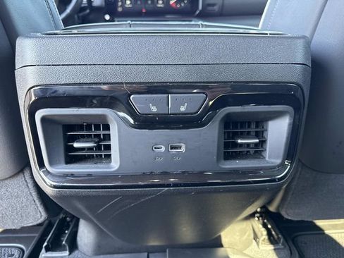 Used 2025 GMC Sierra 2500 AT4X AWD/4WD image 34