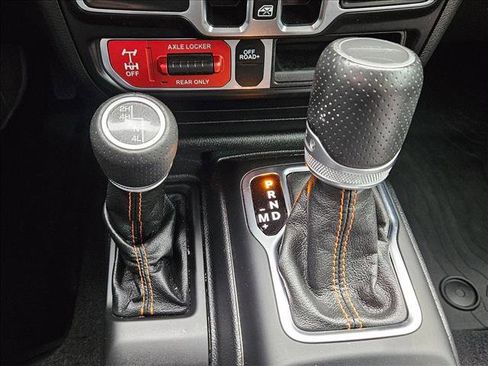 Used 2021 Jeep Gladiator Mojave image 15