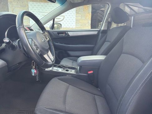 Used 2016 Subaru Outback 2.5i Premium w/ Popular Package #3 AWD/4WD image 7