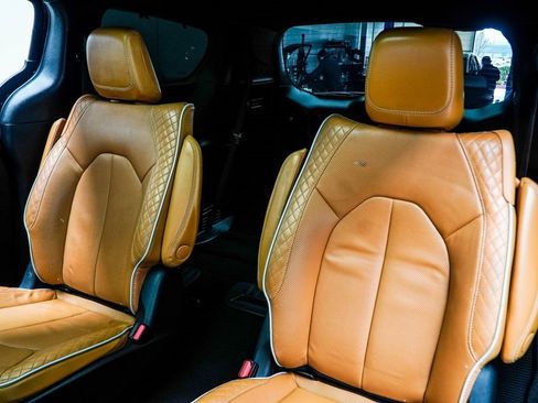 Used 2022 Chrysler Pacifica Pinnacle image 45