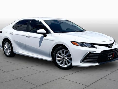 Certified 2023 Toyota Camry LE FWD image 2