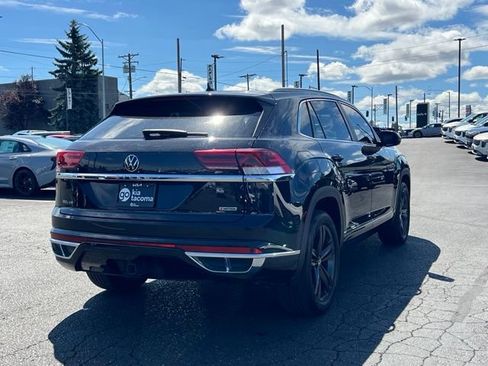 Used 2022 Volkswagen Atlas Cross Sport SEL R-Line AWD/4WD image 5