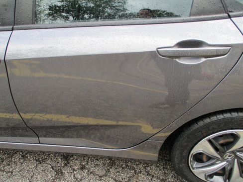 Used 2020 Honda Civic LX image 15