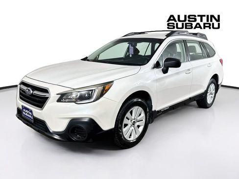 Used 2018 Subaru Outback 2.5i AWD/4WD image 3