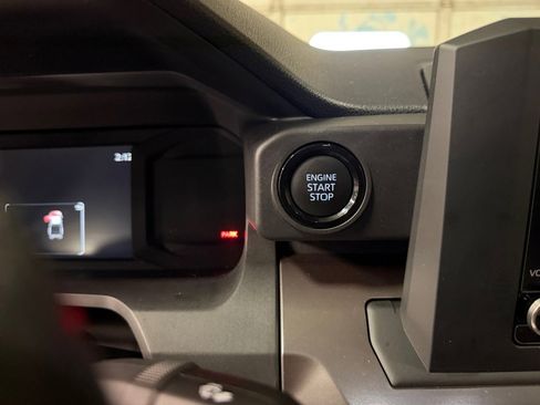 Used 2025 Toyota Tacoma SR5 image 23