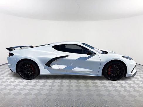 Certified 2025 Chevrolet Corvette Stingray Coupe w/ Z51 Performance Package image 4