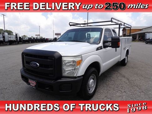 Used 2015 Ford F250 XL w/ Power Equipment Group RWD image 1