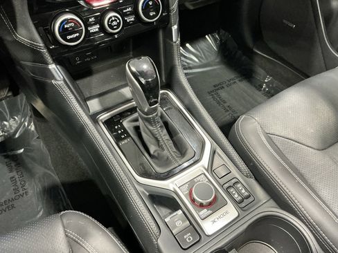 Used 2022 Subaru Forester Touring image 22