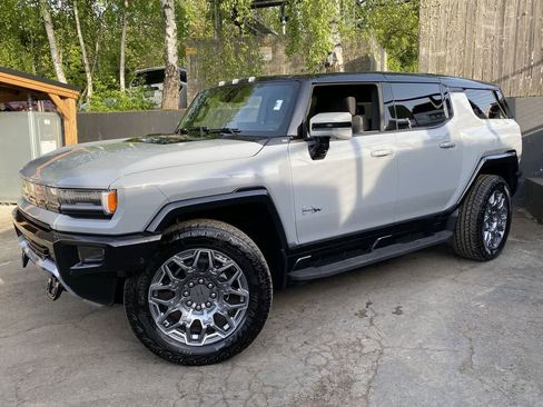 Used 2025 GMC Hummer EV 3X AWD/4WD image 1