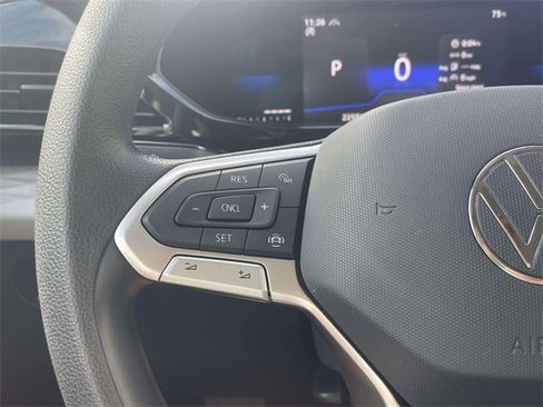 Used 2022 Volkswagen Taos S image 20