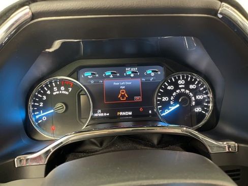Used 2020 Ford F150 Lariat w/ Equipment Group 502A Luxury AWD/4WD image 23