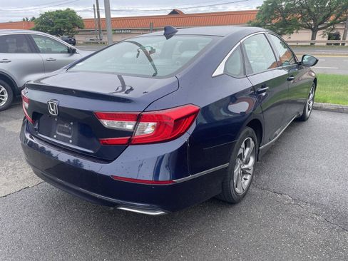 Used 2020 Honda Accord EX image 6