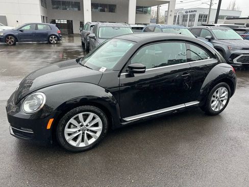 Used 2014 Volkswagen Beetle TDI image 3
