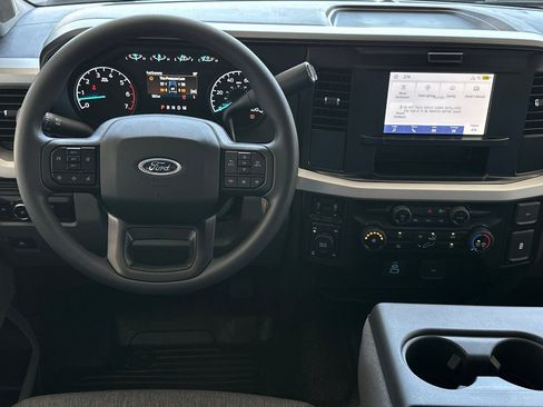 New 2026 Ford F250 XL w/ XL Chrome Package AWD/4WD image 13