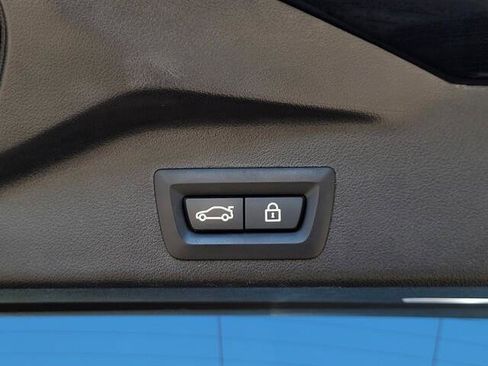 Certified 2023 BMW X5 sDrive40i image 9