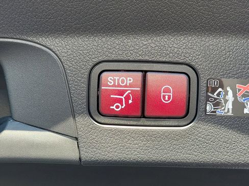 New 2026 Mercedes-Benz GLE 63 AMG S image 10