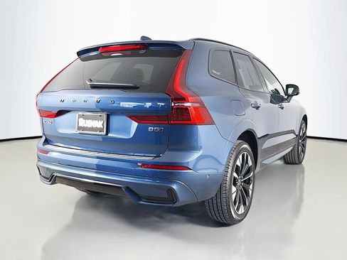 Certified 2026 Volvo XC60 B5 Plus w/ Protection Package Premier AWD/4WD image 7