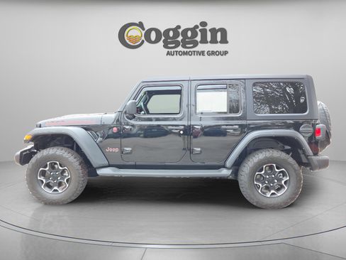 Used 2023 Jeep Wrangler Unlimited Rubicon w/ Cold Weather Group image 3