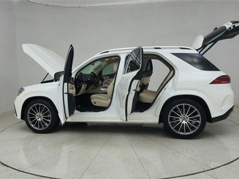 Used 2025 Mercedes-Benz GLE 350 4MATIC w/ AMG Line Exterior image 75