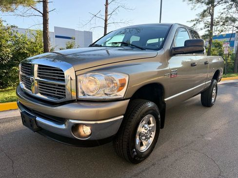 Used 2008 Dodge Ram 2500 Truck SLT w/ Trailer Tow Group AWD/4WD image 2
