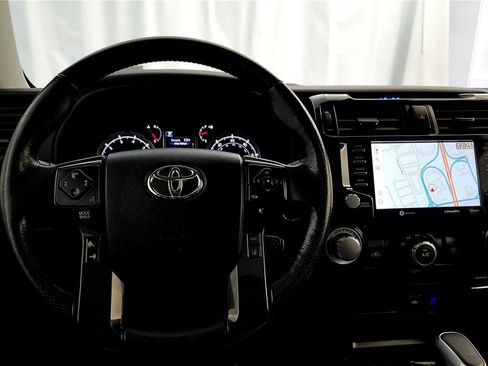 Certified 2023 Toyota 4Runner TRD Off-Road Premium image 39