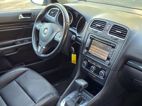 Used 2011 Volkswagen Jetta SE w/ Wheel & Sunroof Pkg FWD image 15
