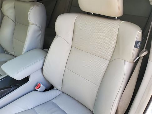 Used 2012 Acura TSX w/ Technology Package image 18