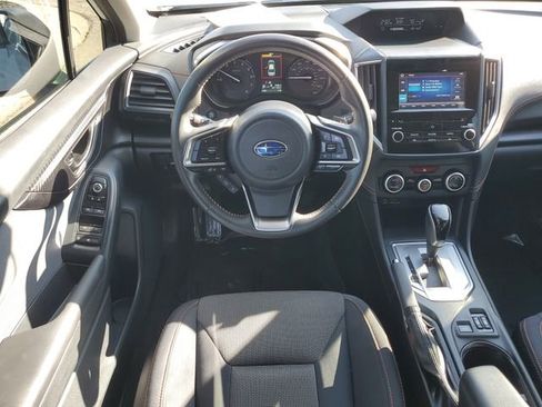 Used 2023 Subaru Crosstrek 2.0i Premium image 17