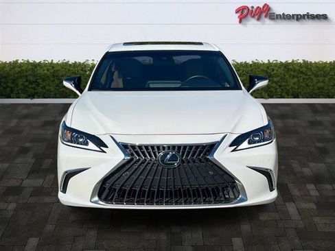 Used 2024 Lexus ES 350 Premium image 5