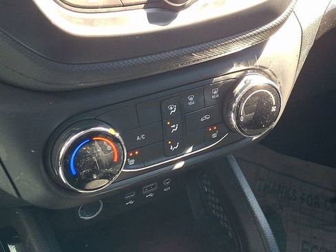 Used 2022 Chevrolet TrailBlazer LT w/ Driver Confidence Package image 16