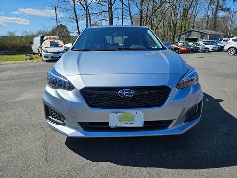 Used 2019 Subaru Impreza 2.0i Sport image 2