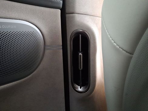 Used 2025 Genesis GV60 Performance image 14