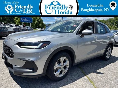 Used 2024 Honda HR-V LX image 1