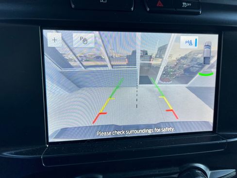 Used 2023 Ford F150 XLT image 19