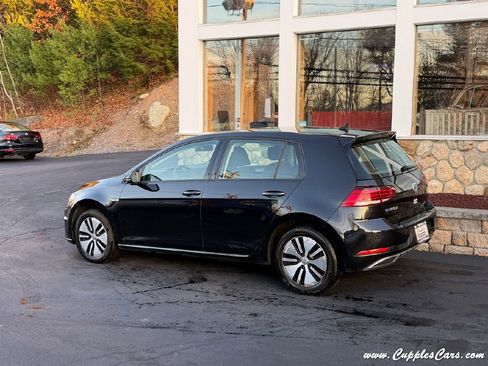 Used 2019 Volkswagen e-Golf SE w/ Driver Assistance Package image 3