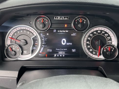 Used 2016 RAM 1500 Laramie AWD/4WD image 24