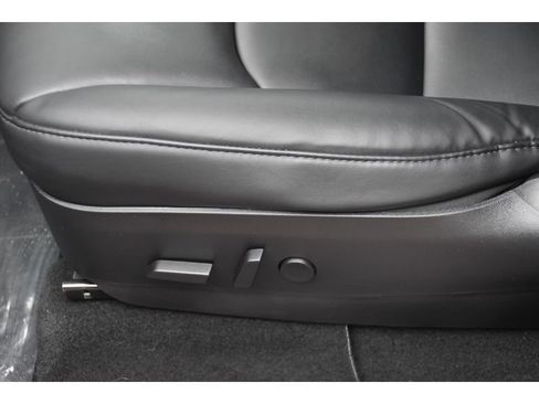 Used 2020 Tesla Model Y Performance image 29