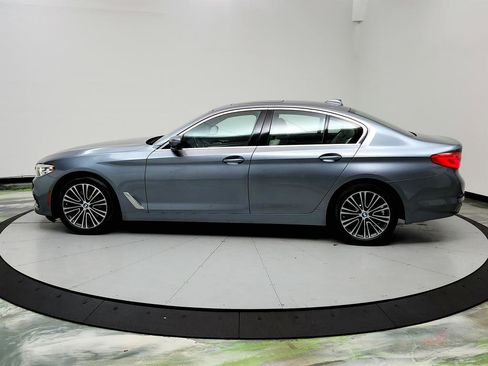 Used 2019 BMW 530i 530i w/ Convenience Package image 8