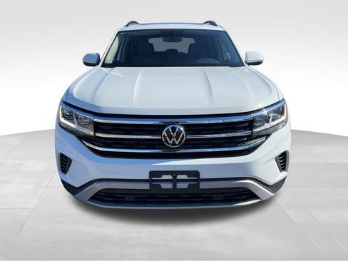 Used 2023 Volkswagen Atlas SE w/ Panoramic Sunroof Package image 3