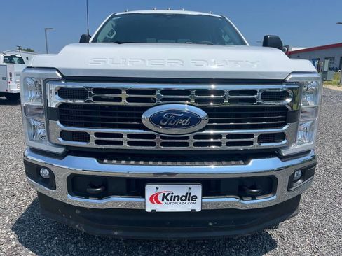 New 2025 Ford F350 XL w/ XL Chrome Package image 2