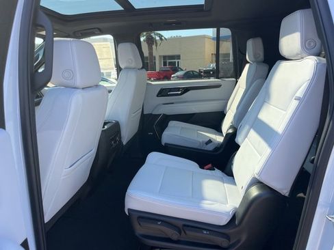 New 2026 Chevrolet Suburban Premier w/ Sun And Tow Package image 41