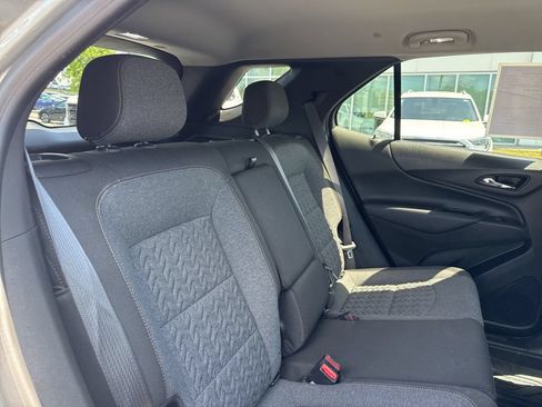 Used 2024 Chevrolet Equinox LT w/ LPO, Floor Liner Package FWD image 21