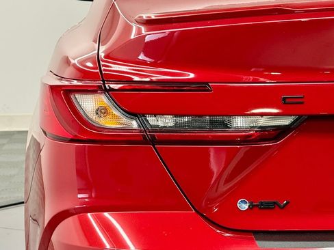 Used 2026 Toyota Camry SE w/ Convenience Package FWD image 11