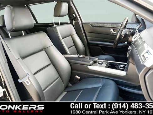 Used 2016 Mercedes-Benz E 350 4MATIC Wagon image 37