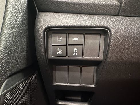 Used 2017 Honda CR-V EX-L image 18